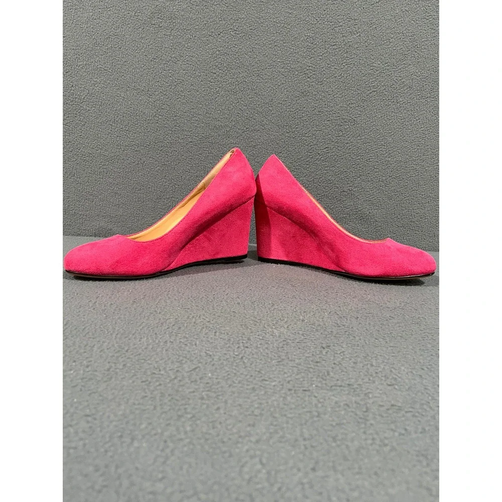 Unbranded Wedge Pumps Women Size 9 Hot Pink Faux Suede Round Toe Barbiecore Shoe